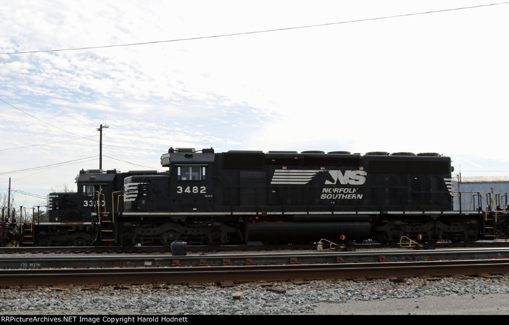 NS 3482 from train P42 passes NS 3350 on the South End job